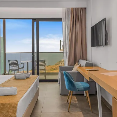 Hotel Panorama Village 4*