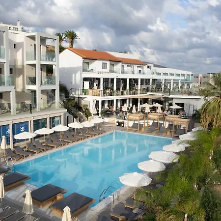 Panorama Village מלון